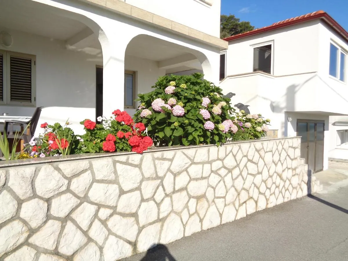 Apartments Marina Lopar 0*,  Kroatien