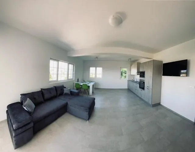 Apartments Marina Lopar