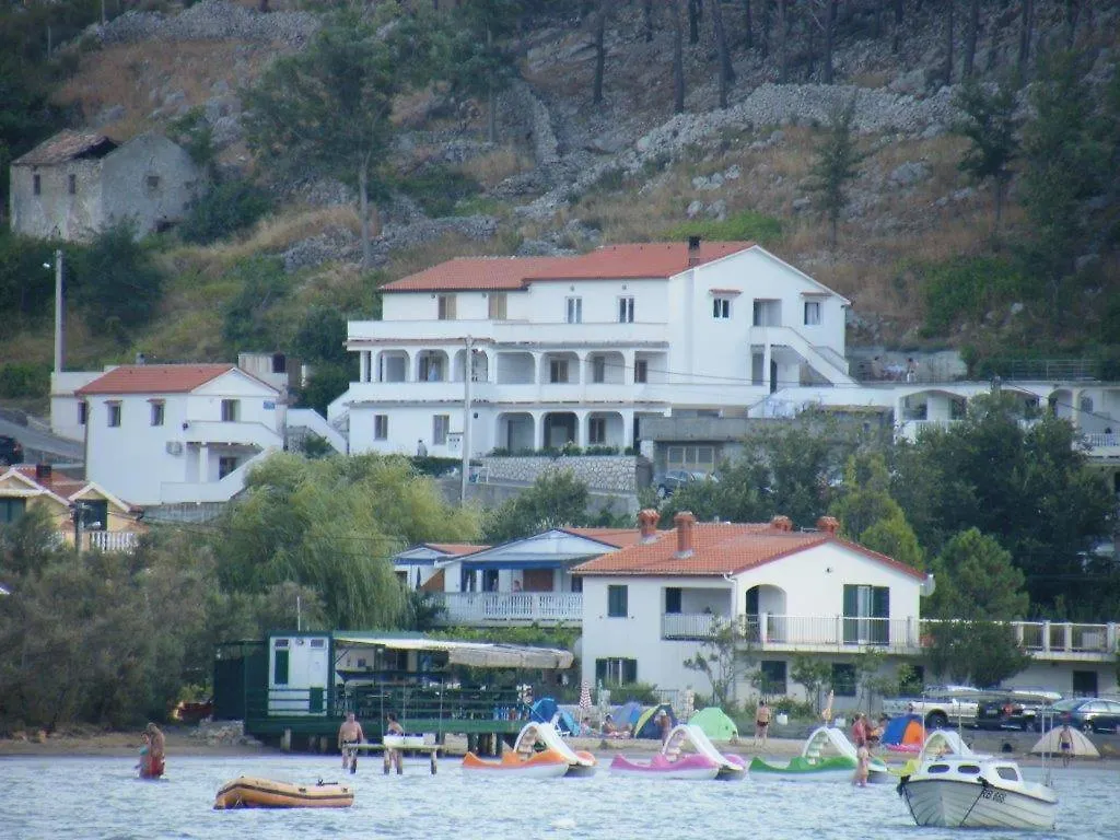 Apartments Marina Lopar