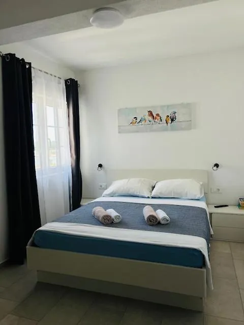 Apartments Marina Lopar