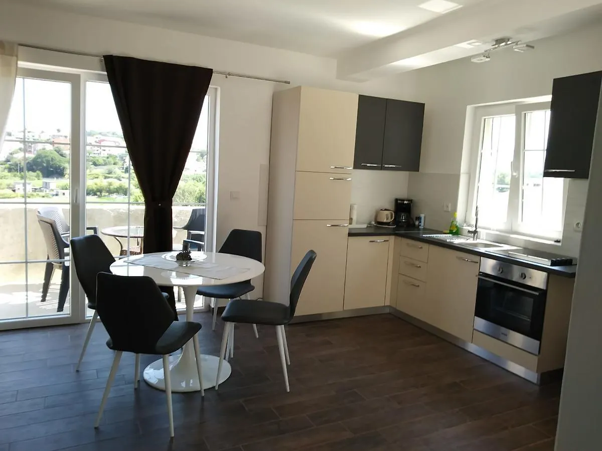 Apartments Marina Lopar