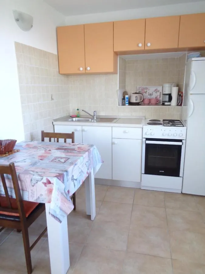 Apartments Marina Lopar